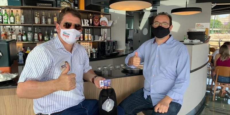 4f5b4fc7d9c29bd8d762c6868b1e851d