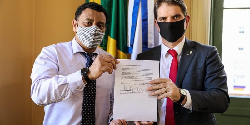 5604f0762fb9570ecfb12dd845242dce