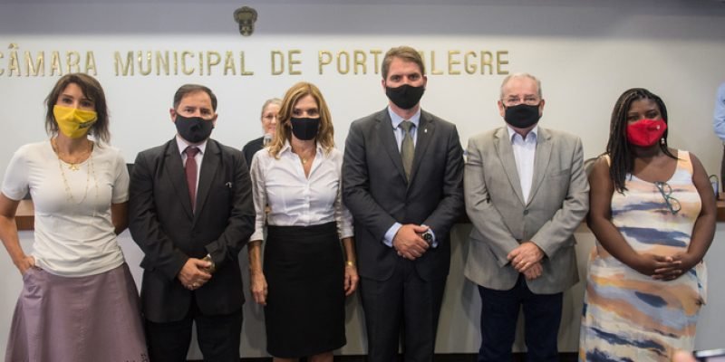 Sessão ordinária. Eleição da nova mesa diretora.