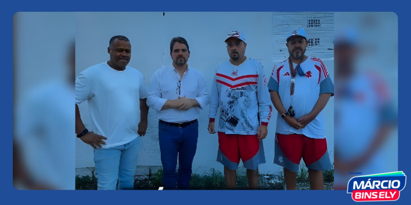 Doação de ferros para torcida nação independente