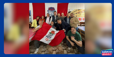 O vereador Márcio Bins Ely participou de um almoço na sede do diretório municipal do PDT de São Leopoldo