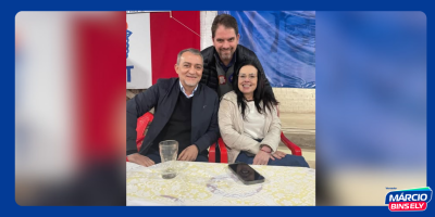 marcio bins ely em encontro do pdt ao lado de Juliana Brizola e edegar pretto